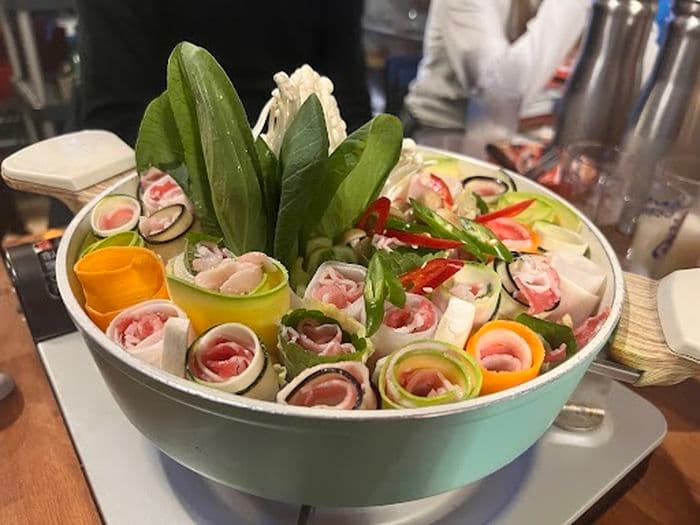 Dinner in Gyeongju XJPK DE